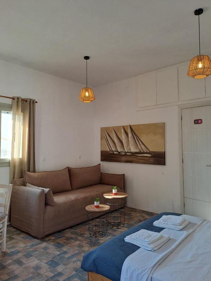 Poudas House Cherronisos  ภายนอก รูปภาพ
