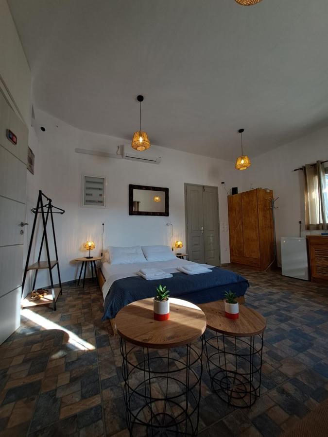Poudas House Cherronisos  ภายนอก รูปภาพ